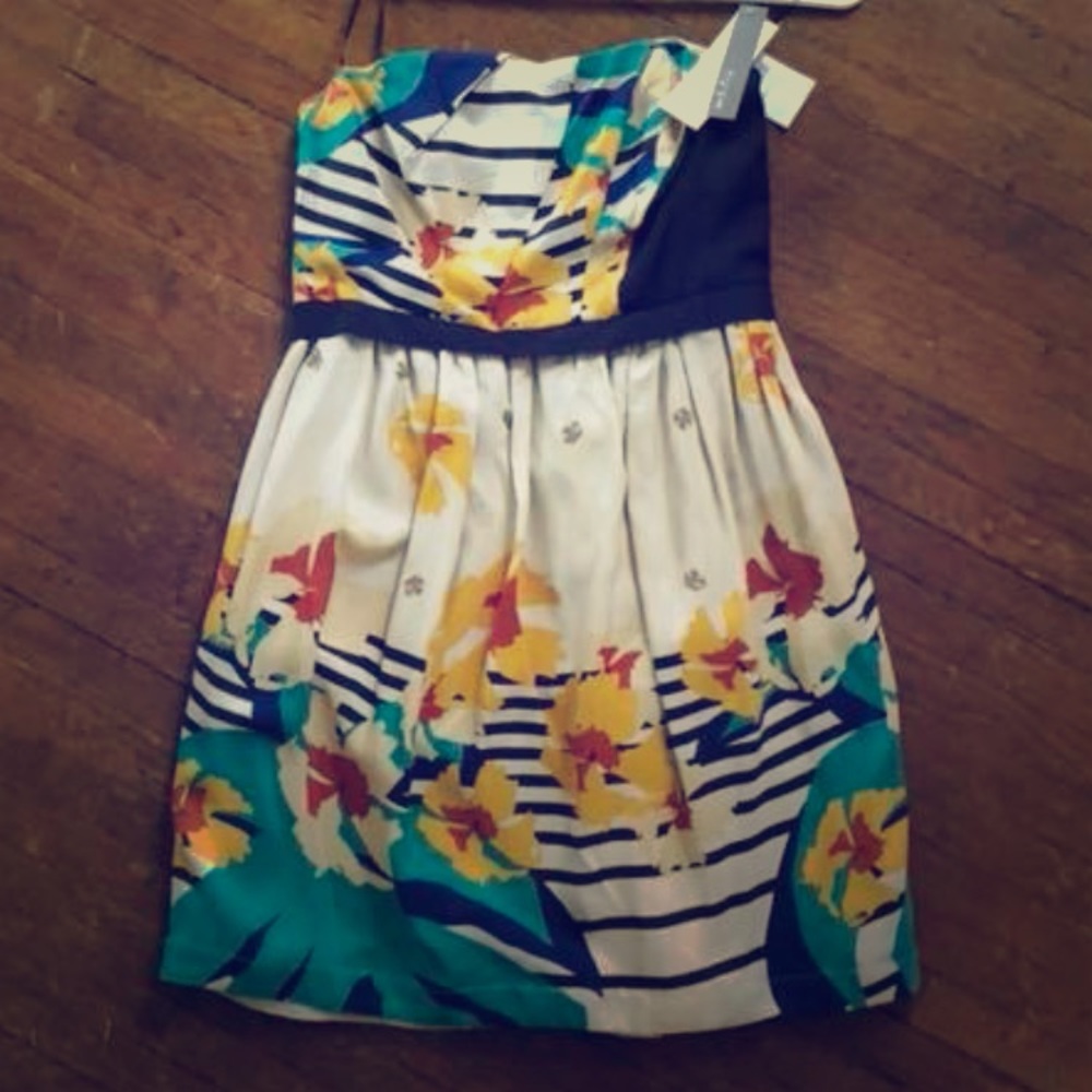 Strapless dress by Hype